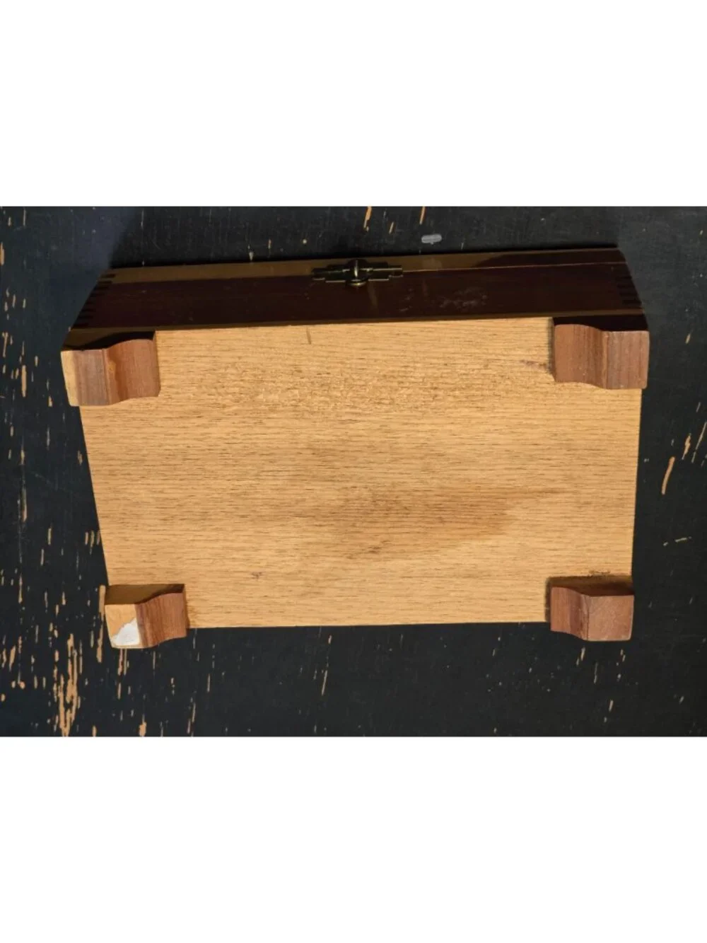 Vintage Cedar Keepsake Jewelry Box Hand Carved Scenic Lid Dovetail Wood 9.25
